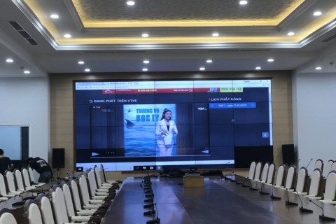 Thuê màn hình ghép giải pháp tiết kiệm chi phí cho doanh nghiệp nhỏ