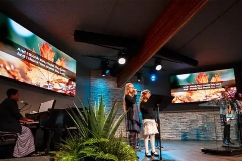 Những điểm cần lưu ý khi lắp màn hình LED cho nhà thờ