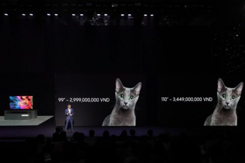 Samsung mở bán TV MicroLED tại trường Việt Nam