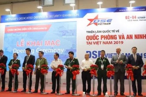 Công ty HCOM tại triển lãm quốc phòng an ninh DSE Việt Nam 2019