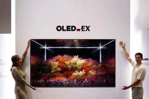 Màn hình TV LG OLED của năm tới tích hợp công nghệ Microlens để tăng cường độ sáng tối đa